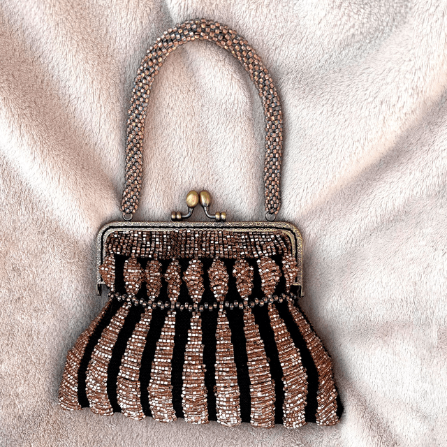 Bead knitted "old pink" purse